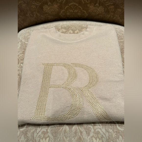 Banana Republic Beige Embroidered BR Logo Sweatshirt Women’s Medium - Picture 5 of 7
